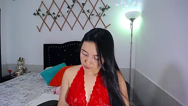 naughty girl 4u online show from January 2026 06:37:01 PM