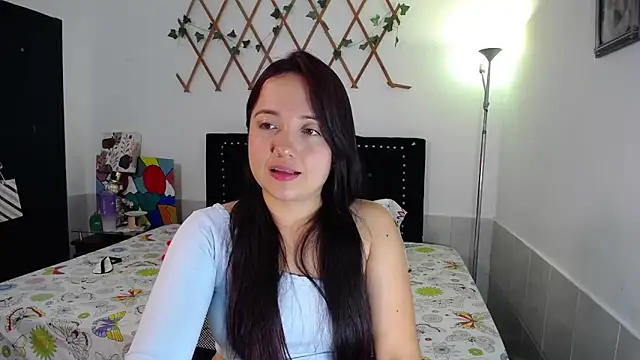 Snapshot of naughty_girl_4u chatting on June 2026 08:25:01 AM naughty girl 4u online show from June 2026 08:25:01 AM