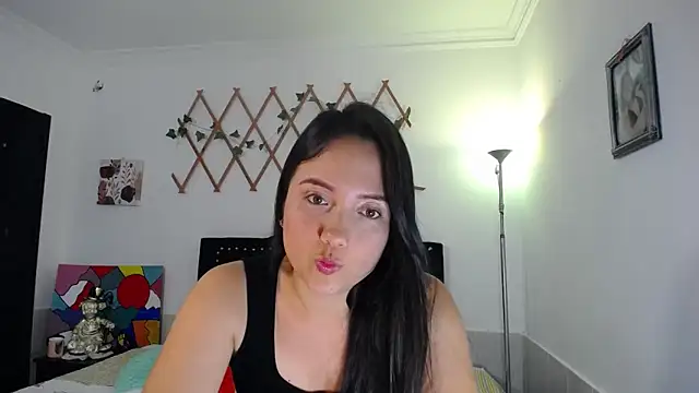naughty girl 4u online show from May 2026 08:28:01 PM