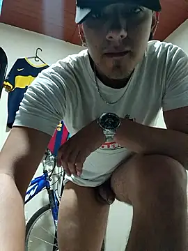 Triplex Coolness online show from September 2025 04:24:01 AM