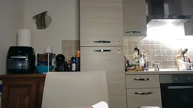 Snapshot of MonnaLisa22 chatting on February 2025 05:17:02 PM MonnaLisa22 online show from February 2025 05:17:02 PM