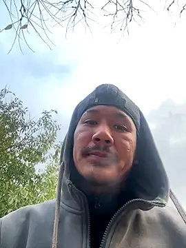 juniiorre online show from October 2025 04:18:01 PM