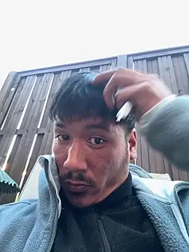 juniiorre online show from April 2026 04:46:02 PM