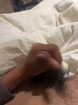 juniiorre online show from March 2026 10:21:01 PM