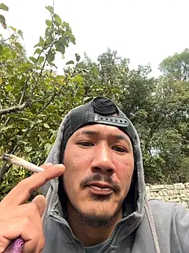 juniiorre online show from November 2025 11:03:01 AM