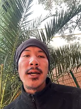 juniiorre online show from November 2025 01:37:01 PM