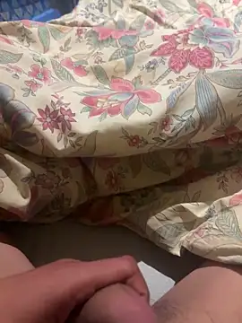 Snapshot of juniiorre chatting on February 2026 03:56:01 PM juniiorre online show from February 2026 03:56:01 PM