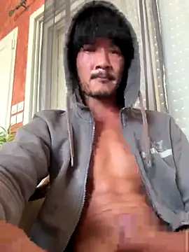 juniiorre online show from October 2025 12:02:02 PM