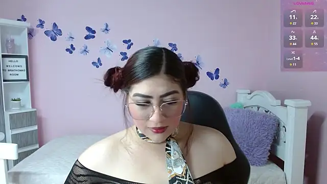 BRIATHOMAS online show from March 2026 12:27:02 AM