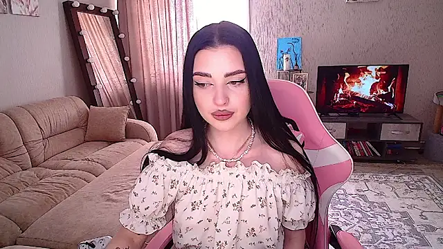   Malika   online show from April 2026 05:20:02 AM