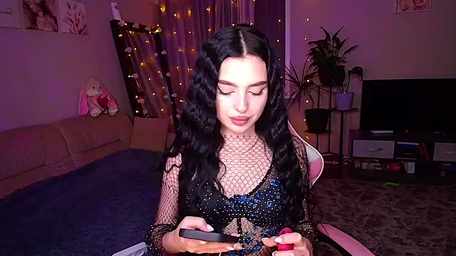 Snapshot of __Malika__ chatting on November 2025 03:23:01 PM Malika online show from November 2025 03:23:01 PM