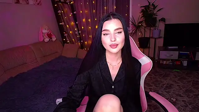 Snapshot of __Malika__ chatting on November 2025 04:29:01 PM Malika online show from November 2025 04:29:01 PM