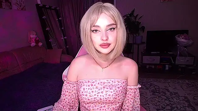   Malika   online show from February 2026 03:31:02 PM