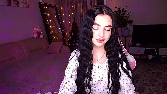 Snapshot of __Malika__ chatting on December 2025 04:55:02 PM Malika online show from December 2025 04:55:02 PM