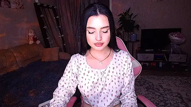   Malika   online show from February 2026 03:25:02 PM