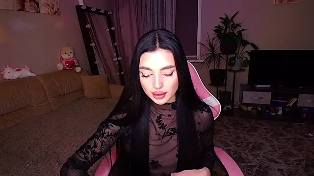 Snapshot of __Malika__ chatting on October 2025 02:29:01 PM Malika online show from October 2025 02:29:01 PM