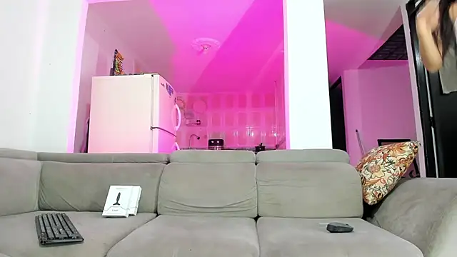 Snapshot of Fairycandyx chatting on November 2025 09:04:01 PM Fairycandyx online show from November 2025 09:04:01 PM