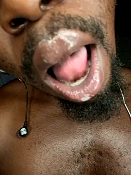 Texanguy01 online show from October 2025 02:10:01 AM