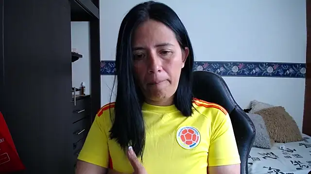 sharoon cheerry online show from November 2025 03:15:01 PM