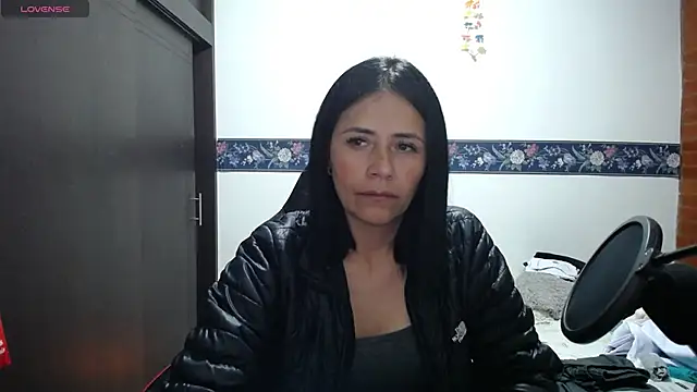 sharoon cheerry online show from September 2025 02:04:01 AM