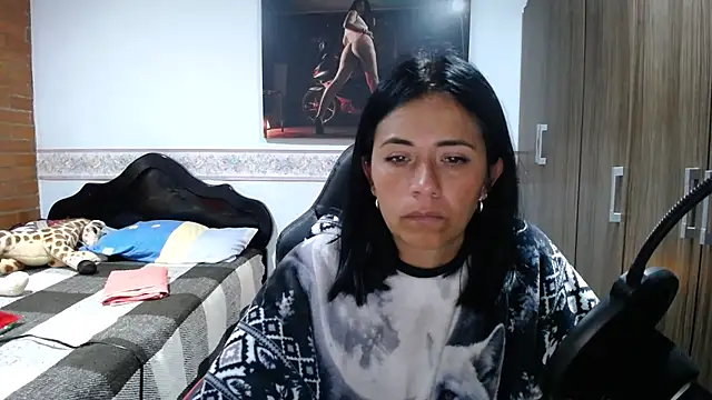 Snapshot of sharoon_cheerry chatting on May 2026 11:03:02 AM sharoon cheerry online show from May 2026 11:03:02 AM