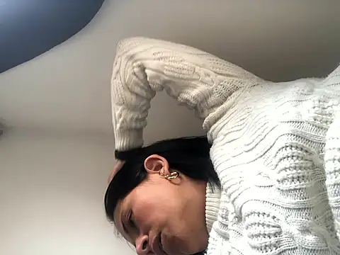 sharoon cheerry online show from February 2026 05:57:01 PM