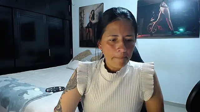 sharoon cheerry online show from February 2026 02:50:01 PM