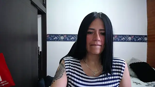 sharoon cheerry online show from November 2025 02:21:03 PM