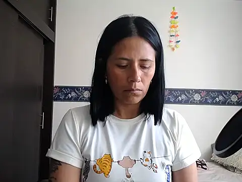 sharoon cheerry online show from September 2025 08:18:02 PM