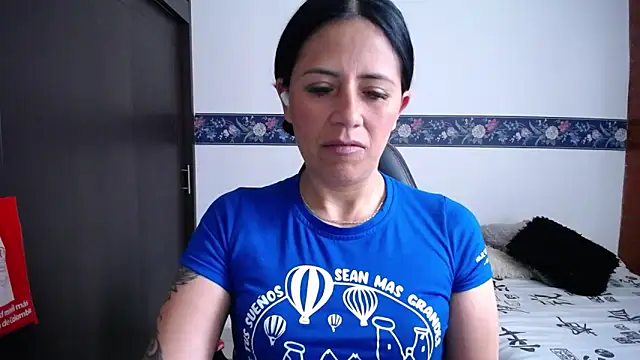 sharoon cheerry online show from October 2025 03:25:02 PM