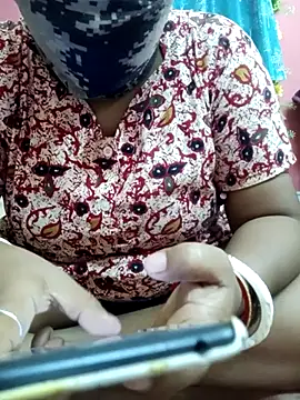 Snapshot of Bengali-boudi chatting on November 2025 06:19:02 PM Bengali-boudi online show from November 2025 06:19:02 PM