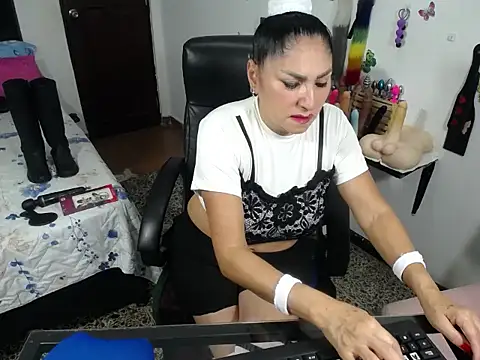 mature bigboobs10 online show from March 2026 04:12:02 AM