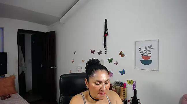 Snapshot of mature_bigboobs10 chatting on March 2025 08:07:01 AM mature bigboobs10 online show from March 2025 08:07:01 AM