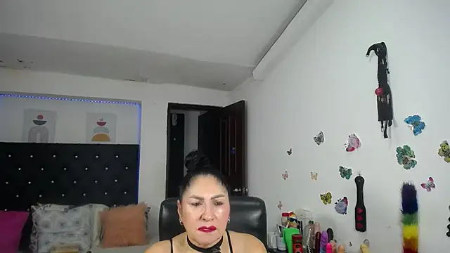 Snapshot of mature_bigboobs10 chatting on July 2026 04:19:02 AM mature bigboobs10 online show from July 2026 04:19:02 AM
