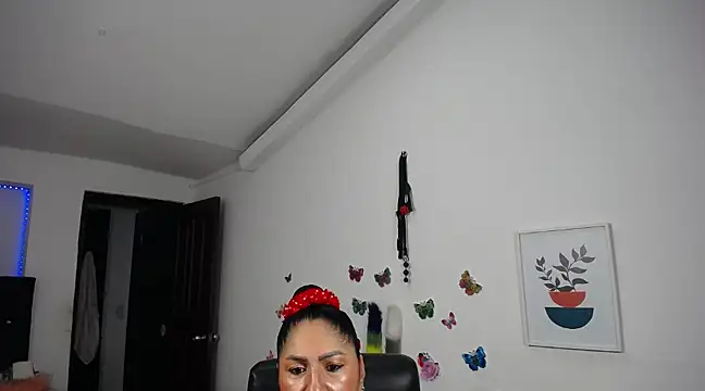 Snapshot of mature_bigboobs10 chatting on March 2025 04:56:01 AM mature bigboobs10 online show from March 2025 04:56:01 AM