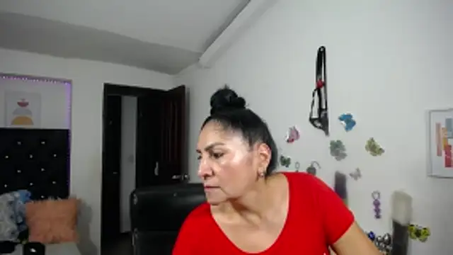 mature bigboobs10 online show from April 2026 07:45:01 AM