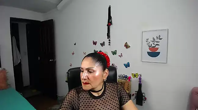 Snapshot of mature_bigboobs10 chatting on March 2025 04:25:01 AM mature bigboobs10 online show from March 2025 04:25:01 AM