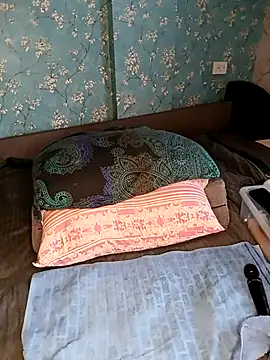 Lovers  Annn online show from December 2025 03:07:01 AM