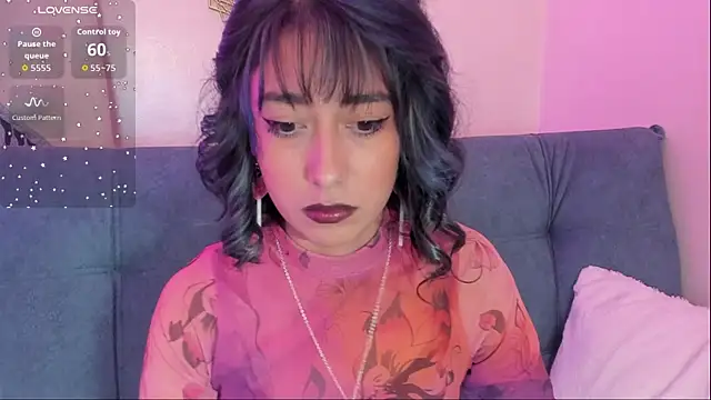 Scarlet wd18 online show from November 2025 07:40:02 PM