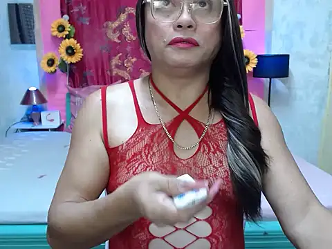 Snapshot of UrAsianPrincessDanie chatting on June 2026 07:30:02 PM UrAsianPrincessDanie online show from June 2026 07:30:02 PM