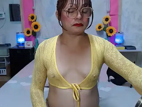 Snapshot of UrAsianPrincessDanie chatting on July 2026 07:54:01 PM UrAsianPrincessDanie online show from July 2026 07:54:01 PM
