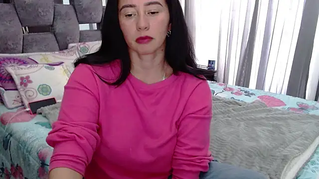 sara hott 1 online show from November 2025 08:46:02 PM