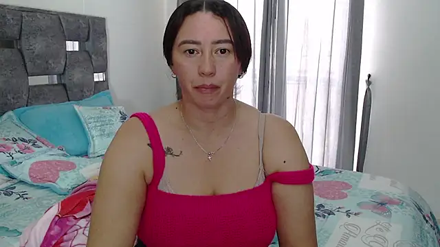 sara hott 1 online show from March 2026 06:37:02 PM