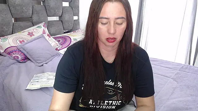 sara hott 1 online show from April 2026 07:51:01 PM