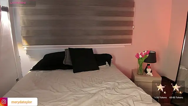 MERIDA TAYLOR online show from March 2026 01:16:01 PM