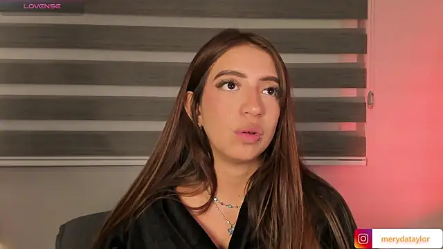 MERIDA TAYLOR online show from November 2025 01:31:01 AM