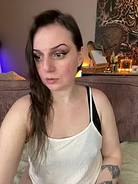 hades4ness online show from April 2026 01:18:01 PM