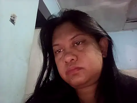 Snapshot of Honeybun25 chatting on February 2026 01:57:02 PM Honeybun25 online show from February 2026 01:57:02 PM