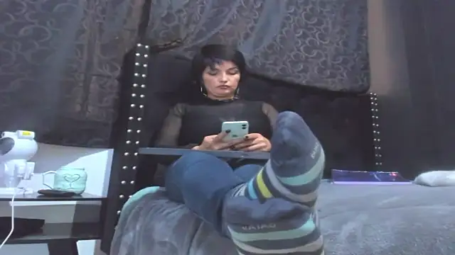 amareto queen online show from March 2026 10:16:01 PM