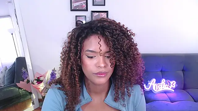 Snapshot of Amelia_bss chatting on February 2025 04:46:02 PM Amelia bss online show from February 2025 04:46:02 PM